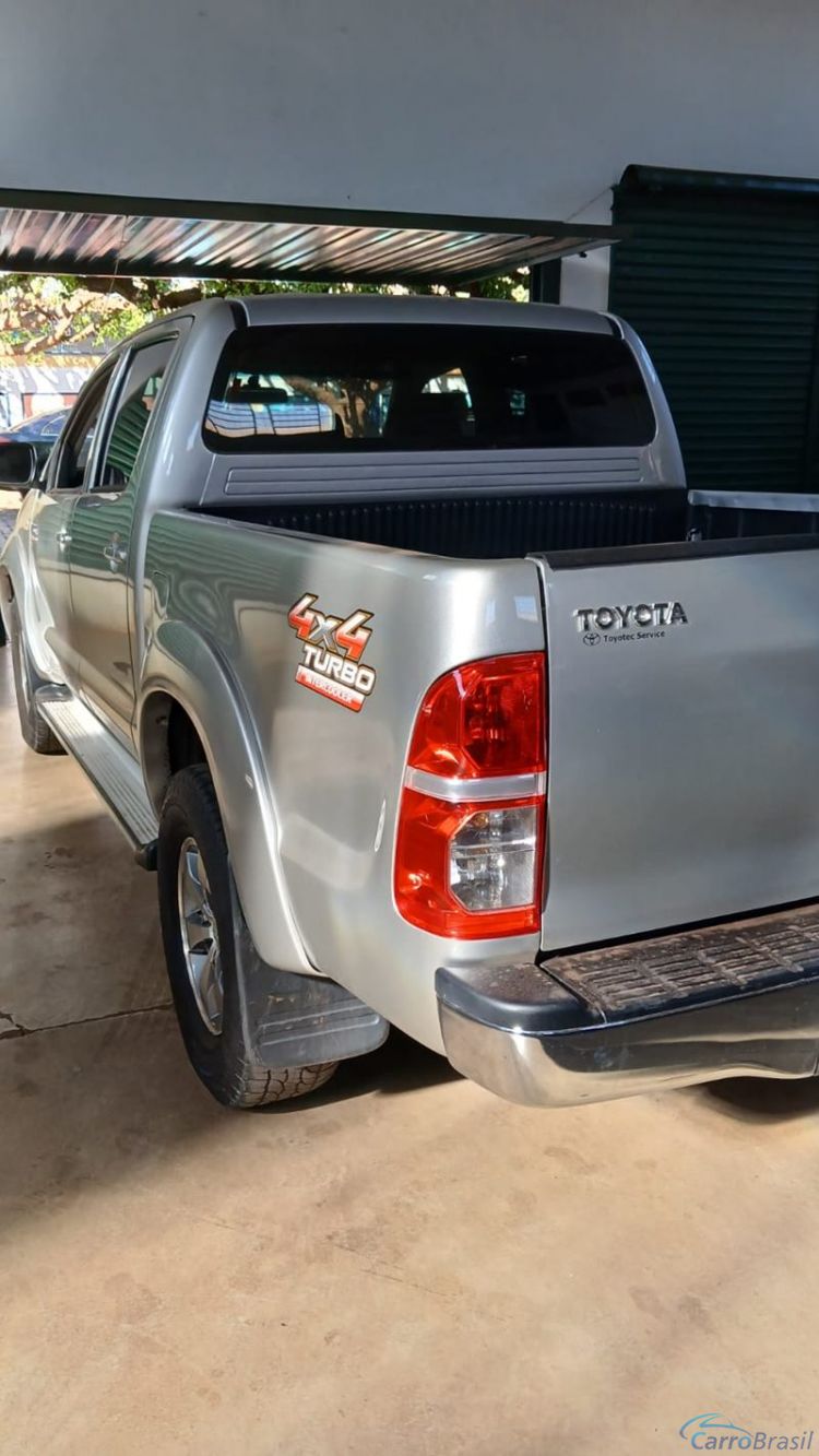 Victor Veículos | Hilux 2.8 CD SRV 4X4 Aut. 4P. 10/10 - foto 2