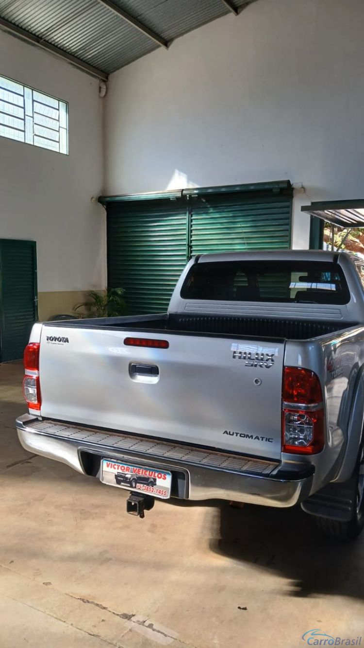Victor Veículos | Hilux 2.8 CD SRV 4X4 Aut. 4P. 10/10 - foto 8