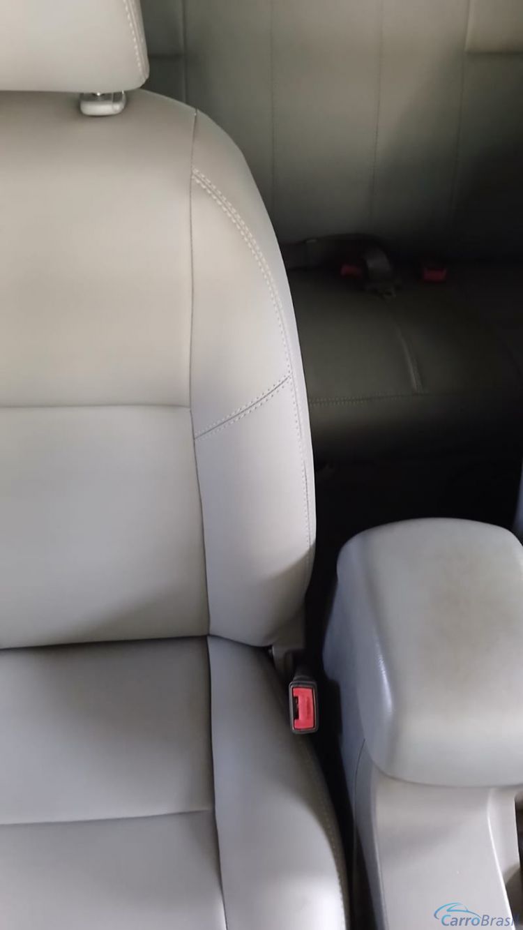 Victor Veículos | Hilux 2.8 CD SRV 4X4 Aut. 4P. 10/10 - foto 10