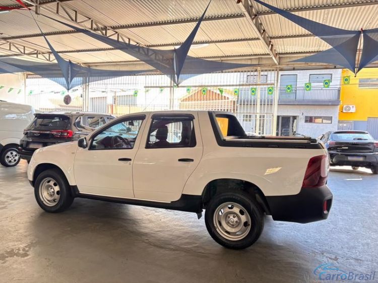 Renan Veículos | Duster Oroch Exp. 1.6 16V Mec. 4P. 21/22 - foto 2