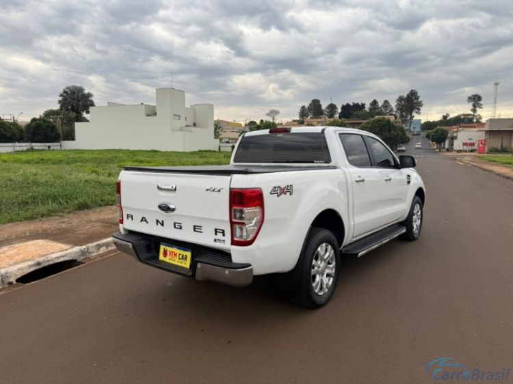 Vem Car Veículos | Ranger XLT DIESEL 3.2 AUTOMATICO 19/19 - foto 8