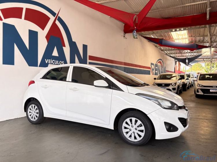 Renan Veículos | HB 20 Comfort Plus e Comfort Style 1.0 12V 4P. 14/15 - foto 8