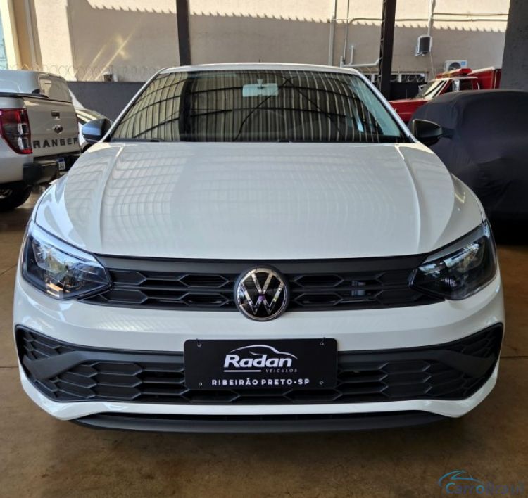Radan Veiculos | Polo Hatch Volkswagen Track 1.0 Flex 12v 5p 25/26 - foto 2