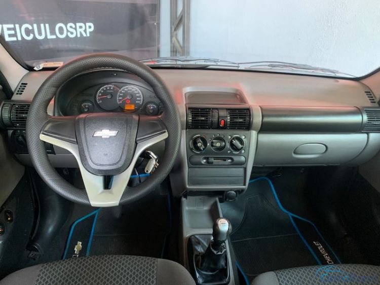 Unna Veículos | Corsa Sedan 1.0 4P. 13/13 - foto 3