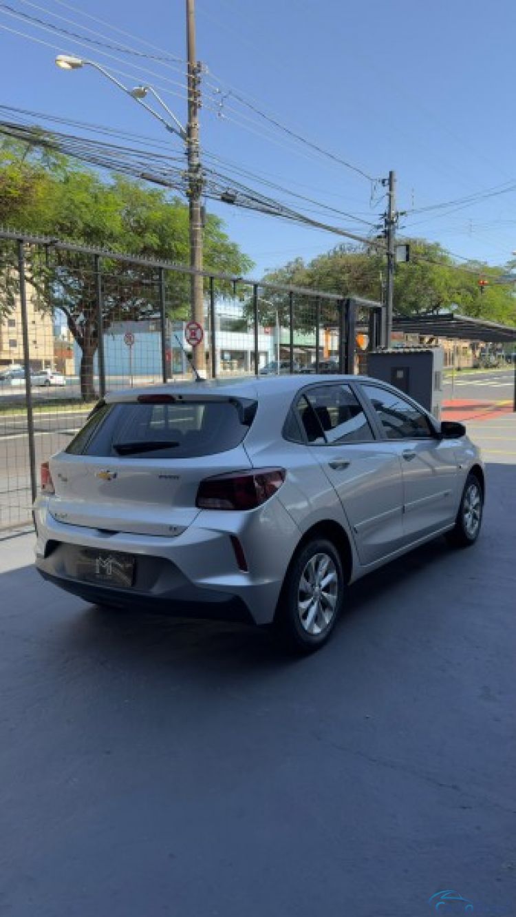 Veicar Multimarcas | Onix LT 1.0 HATCH TURBO FLEX 21/21 - foto 8