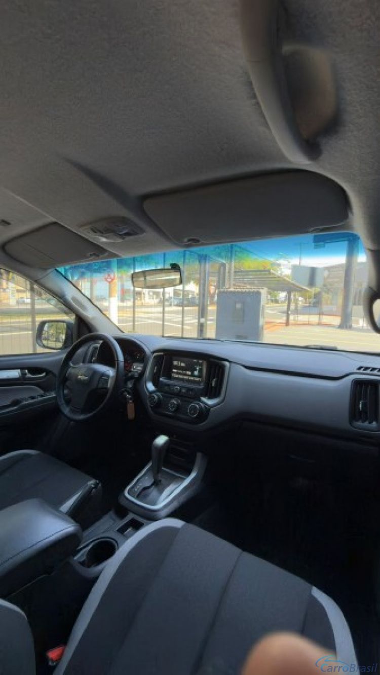 Veicar Multimarcas | S-10 LT 2.5 FLEX 4X2W CD AUTIMATICA 18/18 - foto 6
