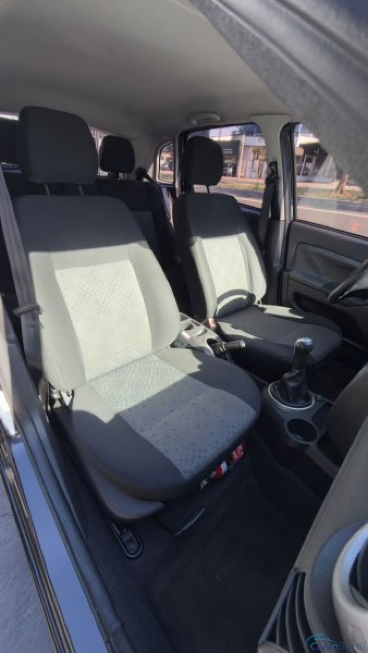 Veicar Multimarcas | Fiesta Hatch 1.0 FLEX CLASS 14/14 - foto 10