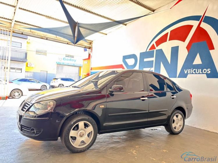 Renan Veículos | Polo Sedan 1.6 MI 8V 4P. 07/08 - foto 1