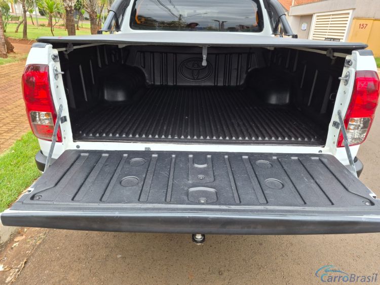 Brekar Veículos | Hilux SRV Cab Dupla 20/20 - foto 8