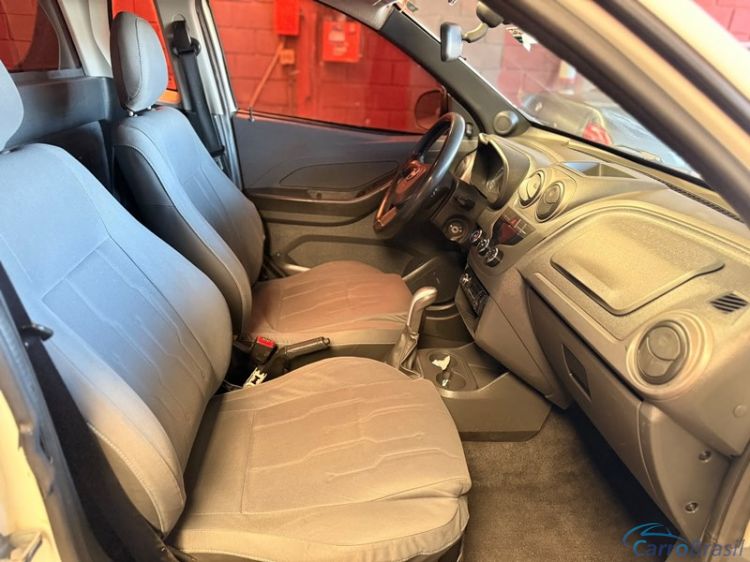 Ney Automóveis | Montana 1.4 2P. 13/13 - foto 7