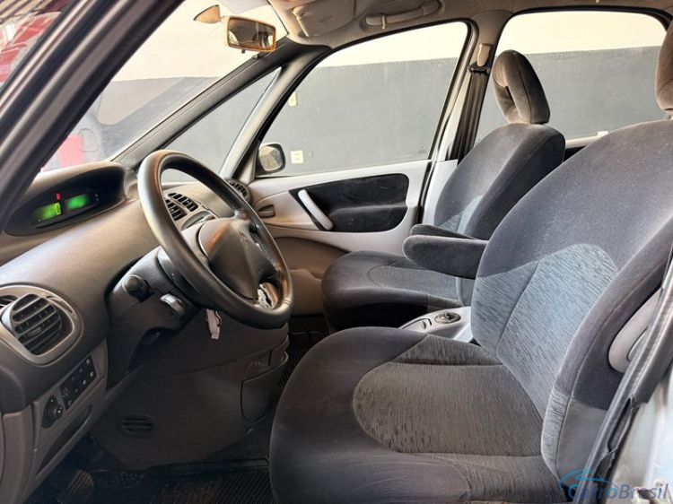 Ney Automóveis | Xsara Picasso Exclusive 2.0 4P. 07/07 - foto 8