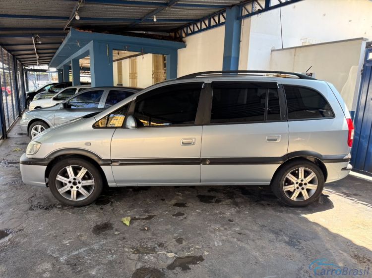 Chance Veículos | Zafira Elite 2.0 7L Aut. 4P. 11/11 - foto 4