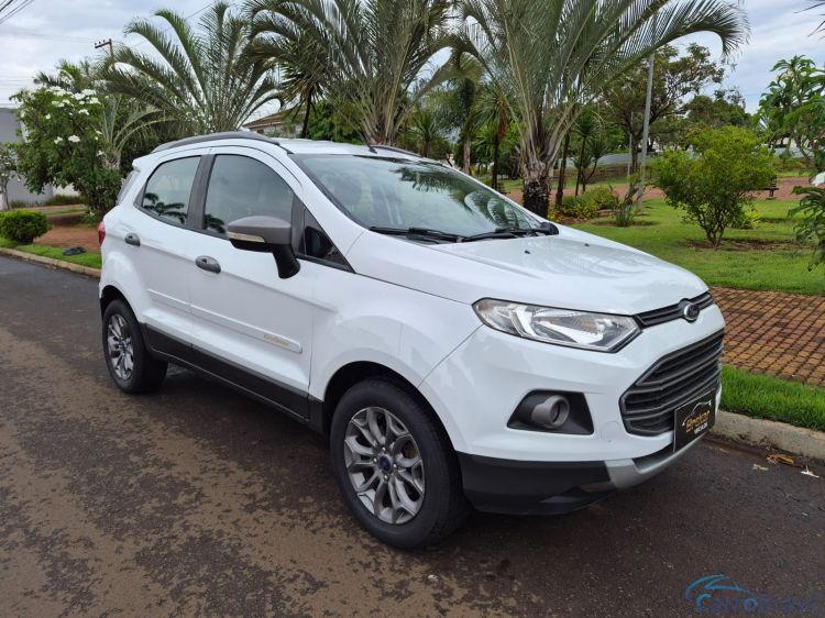 Brekar Veículos | EcoSport Freestyle 1.6 14/14 - foto 5