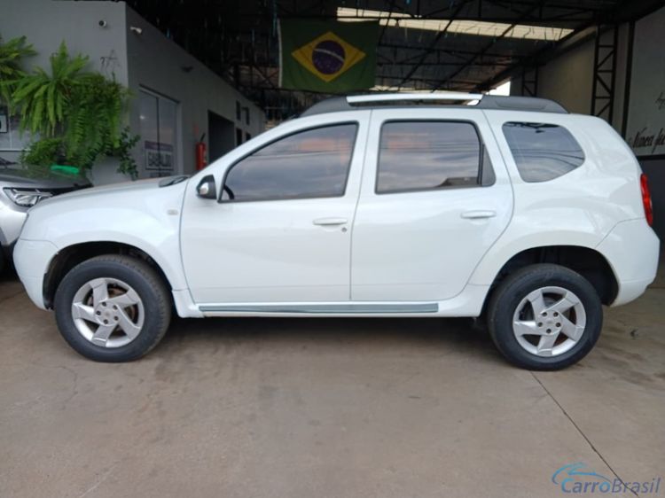 Gabaldo Veículos | Duster 1.6 4P. 13/13 - foto 7
