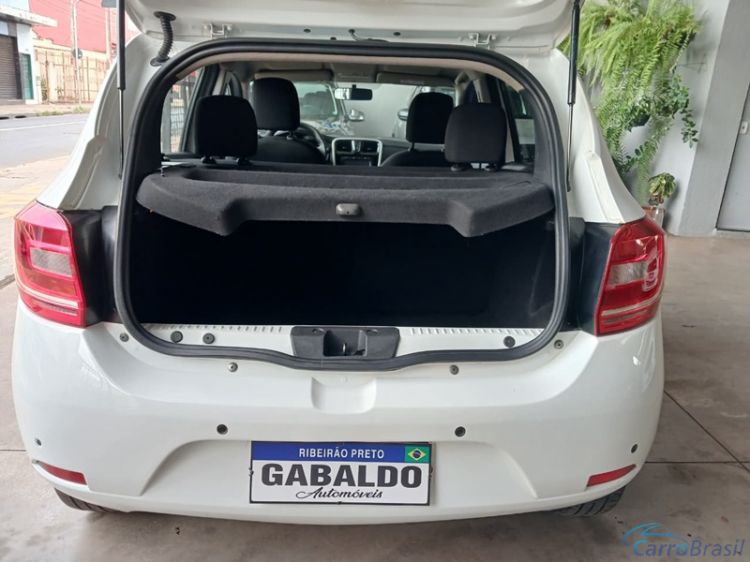 Gabaldo Veículos | Sandero Exp 1.6 4P. 18/18 - foto 10