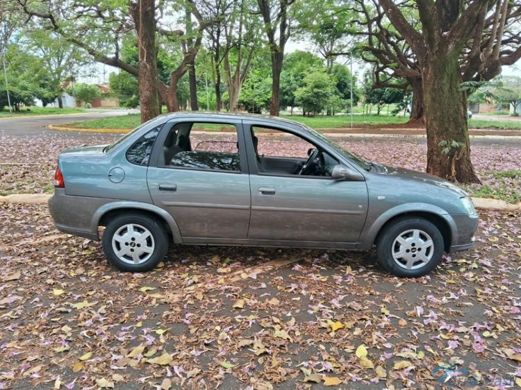 R.L. Veículos | Corsa Sedan 1.0 LS 8V 4P. 11/12 - foto 2