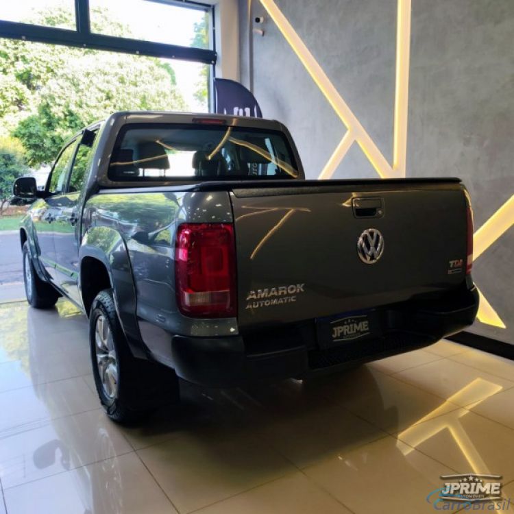 J Prime Automóveis | Amarok TRENDLINE 4X4 17/17 - foto 4