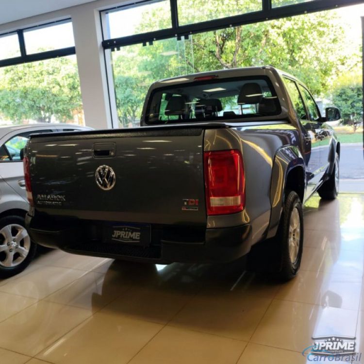 J Prime Automóveis | Amarok TRENDLINE 4X4 17/17 - foto 6