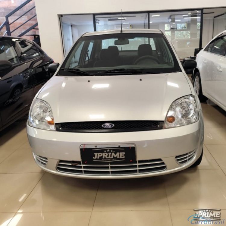 J Prime Automóveis | Fiesta Sedan 1.0 05/05 - foto 2