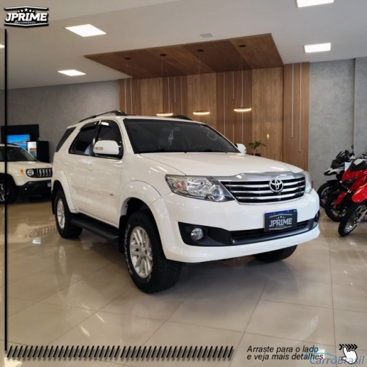 J Prime Automóveis | Hilux SW4 4X2 SR 14/15 - foto 1