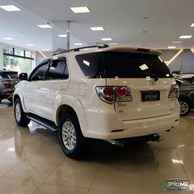 J Prime Automóveis | Hilux SW4 4X2 SR 14/15 - foto 4