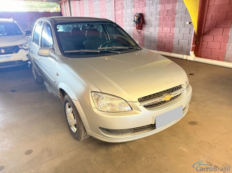Ney Automóveis | Corsa Sedan Classic 1.0 4P. 13/13 - foto 2