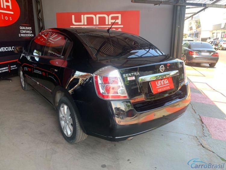 Unna Veículos | Sentra 2.0 S 4P. 11/12 - foto 2