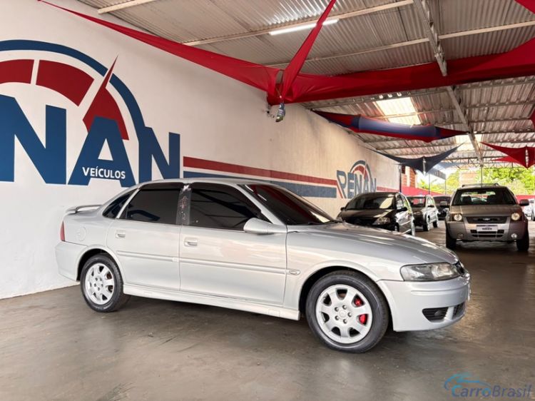 Renan Veículos | Vectra Sedan CD 2.2 16V 4P. 03/03 - foto 9