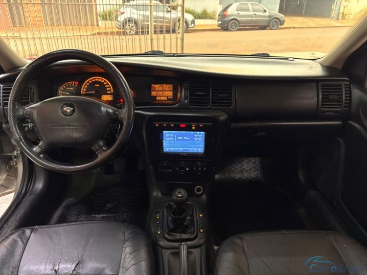 Renan Veículos | Vectra Sedan CD 2.2 16V 4P. 03/03 - foto 3