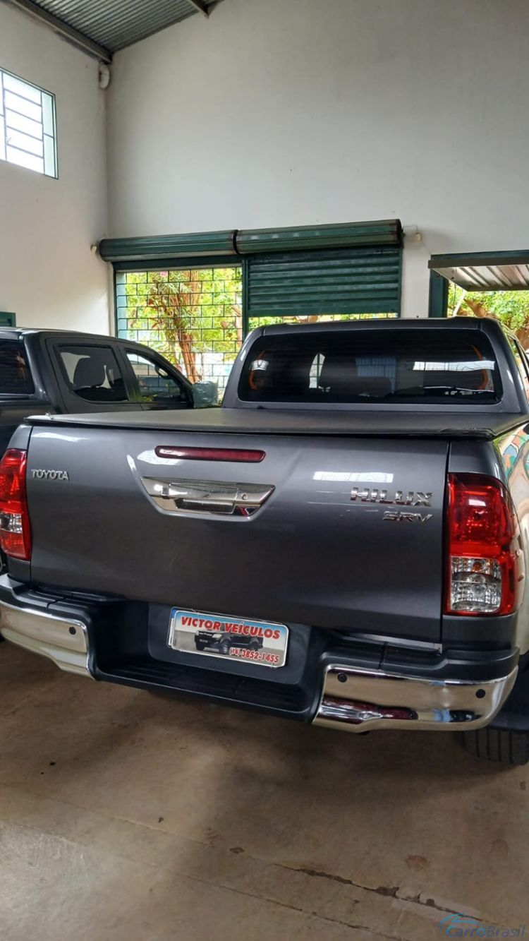 Victor Veículos | Hilux CD SRV 4X4 Aut. 4P. 21/21 - foto 6