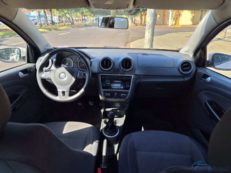 Classe A Veículos | Voyage 1.6 Comfortline 14/14 - foto 9