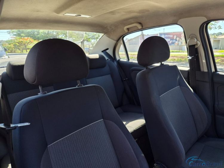 Classe A Veículos | Voyage 1.6 Comfortline 14/14 - foto 10