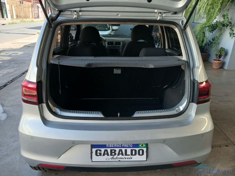 Gabaldo Veículos | Fox Connect 1.6 4P. 18/18 - foto 10