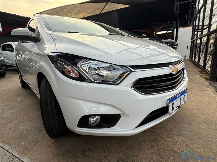 Kito Veículos | Onix 1.4 MPFI LTZ 8V FLEX 4P MANUAL 17/18 - foto 3