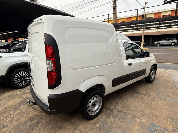 Kito Veículos | Fiorino 1.4 MPI FURGÃO ENDURANCE 8V FLEX 2P MANUAL 25/25 - foto 6