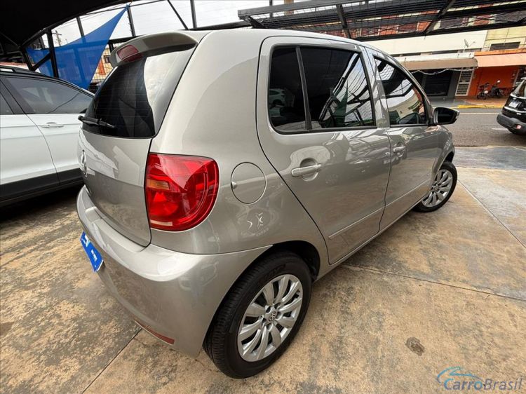 Kito Veículos | Fox 1.0 MI 8V FLEX 4P MANUAL 10/11 - foto 5