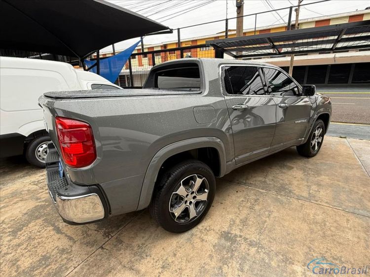 Kito Veículos | Rampage 2.0 HURRICANE 4 TURBO GASOLINA LARAMIE 4X4 AUTOMÁTICO 24/25 - foto 9