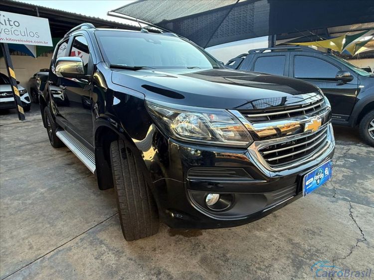 Kito Veículos | S-10 2.8 LTZ 4X4 CD 16V TURBO DIESEL 4P AUTOMÁTICO 16/17 - foto 4