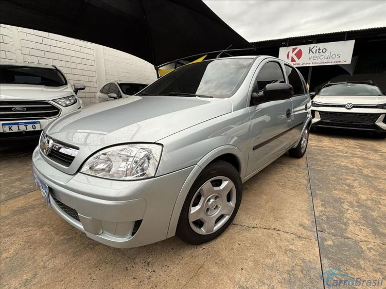 Kito Veículos | Corsa Hatch 1.0 MPFI JOY 8V FLEX 4P MANUAL 08/08 - foto 1