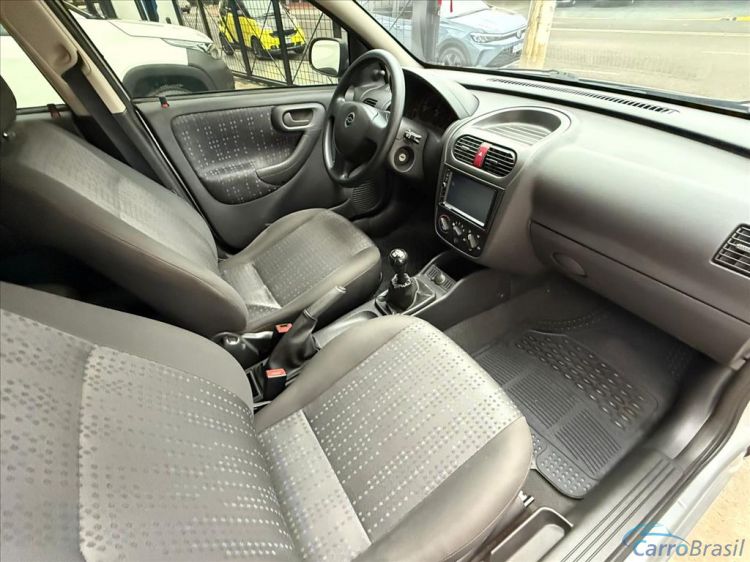 Kito Veículos | Corsa Hatch 1.0 MPFI JOY 8V FLEX 4P MANUAL 08/08 - foto 10