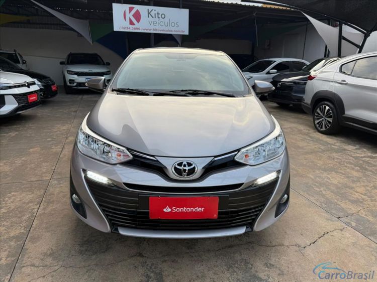 Kito Veículos | Yaris 1.5 16V FLEX SEDAN XS MULTIDRIVE 18/19 - foto 3