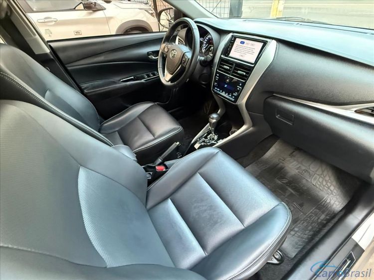 Kito Veículos | Yaris 1.5 16V FLEX SEDAN XS MULTIDRIVE 18/19 - foto 9