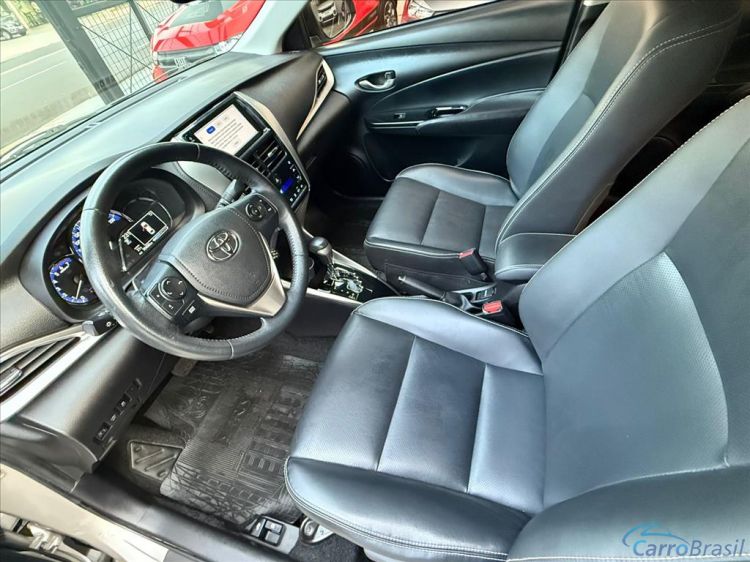 Kito Veículos | Yaris 1.5 16V FLEX SEDAN XS MULTIDRIVE 18/19 - foto 10