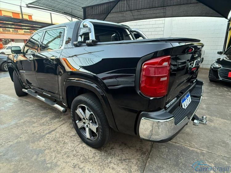 Kito Veículos | Rampage 2.0 TURBO DIESEL LARAMIE 4X4 AUTOMÁTICO 24/24 - foto 4