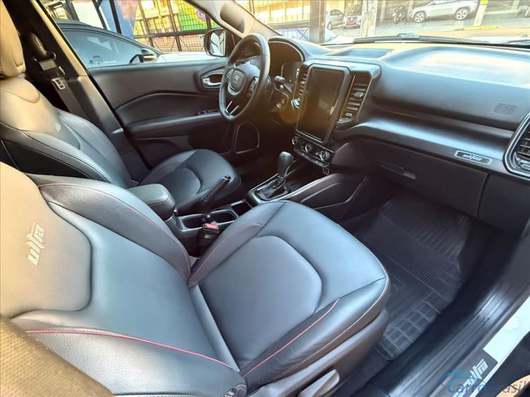 Kito Veículos | Toro 1.3 TURBO 270 FLEX ULTRA AT6 25/25 - foto 9
