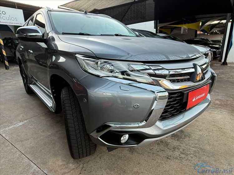 Kito Veículos | Pajero 2.4 16V MIVEC TURBO DIESEL HPE AWD AUTOMÁTICO 20/20 - foto 4