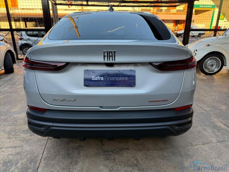 Kito Veículos | Fastback 1.0 TURBO 200 FLEX CVT 25/26 - foto 6