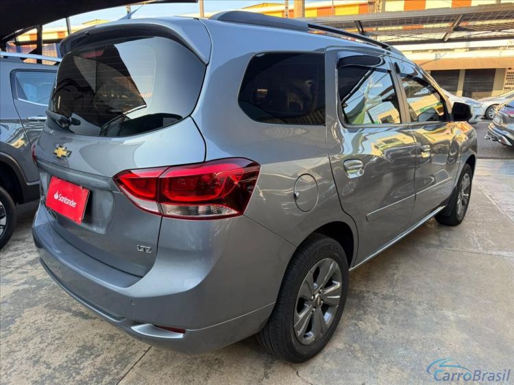 Kito Veículos | Spin 1.8 LTZ 8V FLEX 4P AUTOMÁTICO 23/23 - foto 7