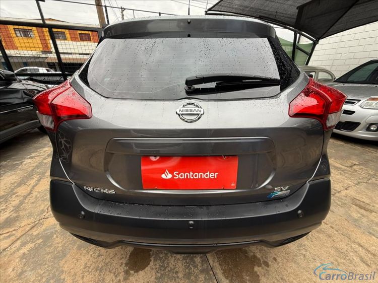 Kito Veículos | Kicks 1.6 16V FLEXSTART SV 4P XTRONIC 18/18 - foto 5
