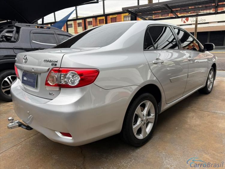 Kito Veículos | Corolla 2.0 XEI 16V FLEX 4P AUTOMÁTICO 13/14 - foto 7